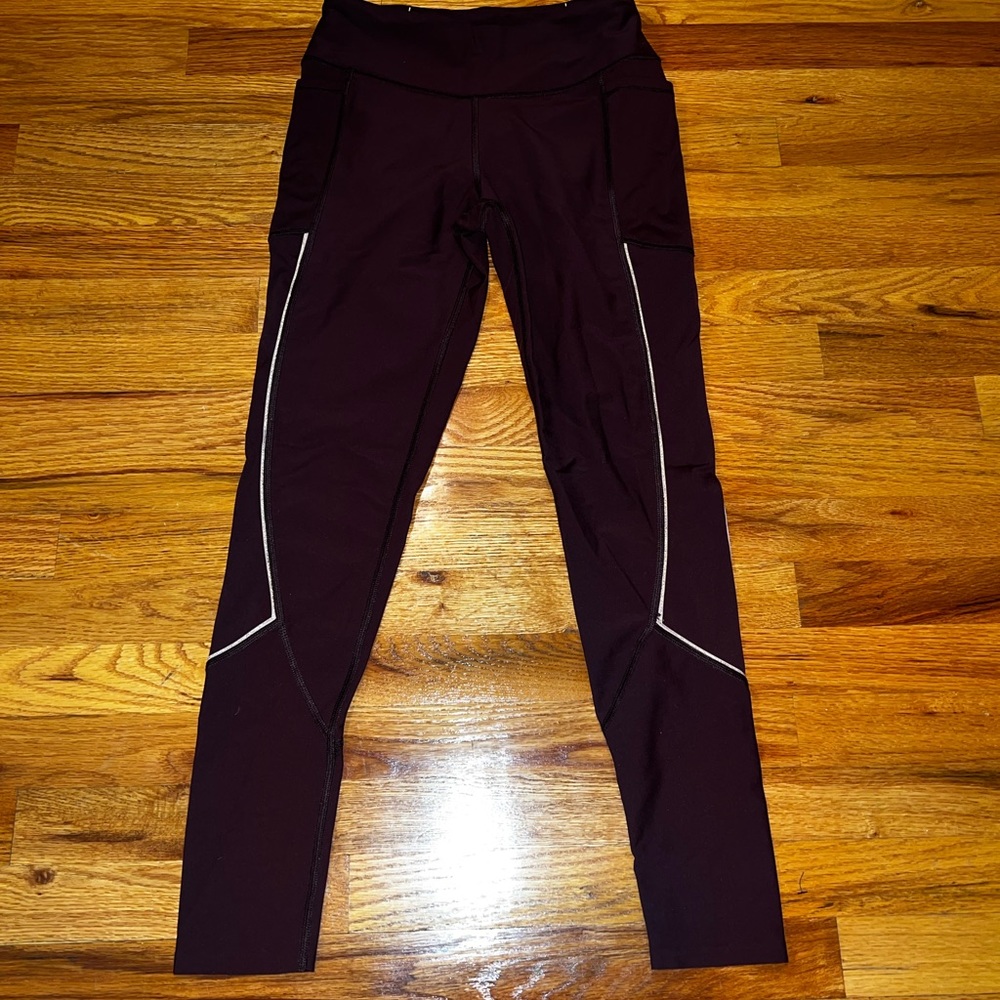 Burgundy Victoria’s Secret Sport Legging!